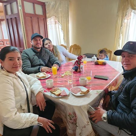 Hotel Aguilar Uyuni Kültér fotó