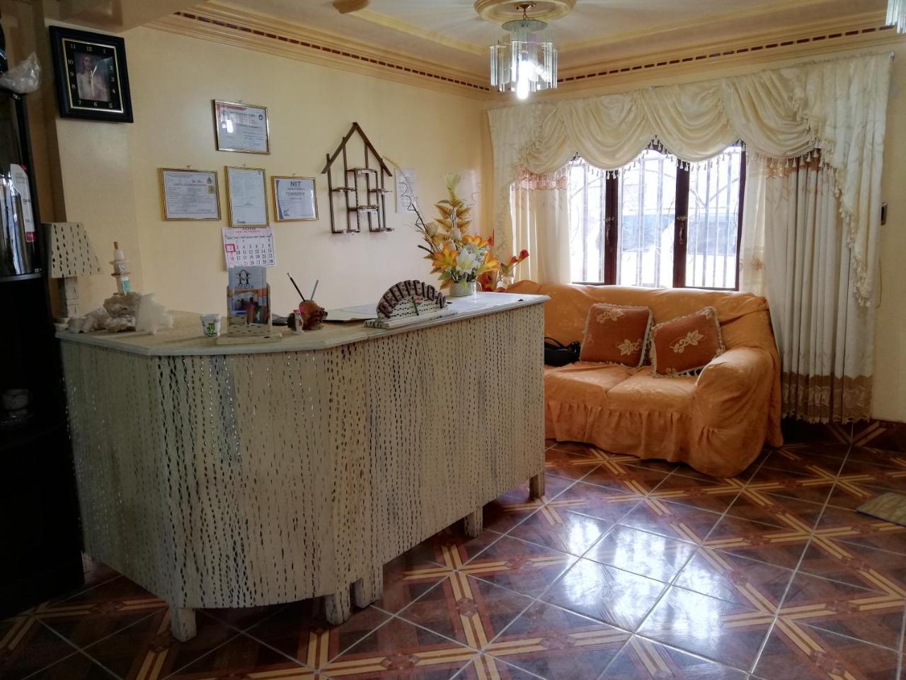 Hotel Aguilar Uyuni Kültér fotó